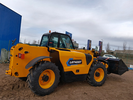 Телескопический погрузчик Lonking LGT4207