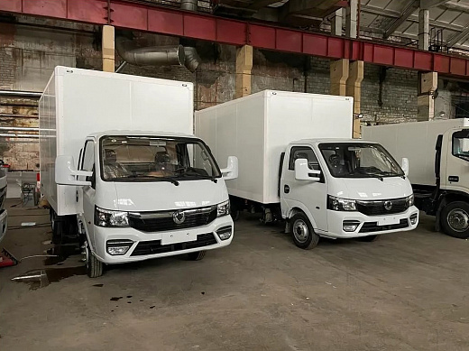 Фургон европром JUNFENG Q35L 4,2х2,2х2,1 м