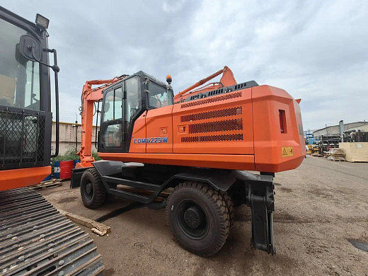 Колёсный экскаватор Lonking CDM6225W