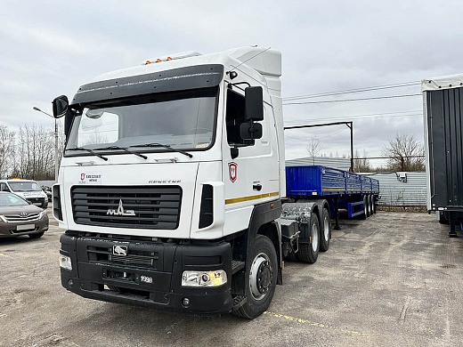 Тягач МАЗ-643008-070-020 6×4