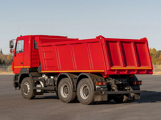 Самосвал МАЗ-6501C5-584-000 6×4