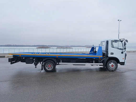 Эвакуатор DONGFENG С100M со сдвижной платформой 5,9 м