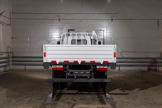 Бортовой фургон DONGFENG C120L