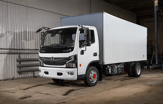 Промтоварный фургон DONGFENG C80N