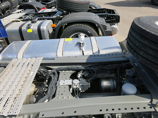 Седельный тягач SITRAK (ситрак) C7H  4×2 ZZ4186V391HE