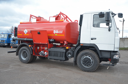 Автотопливозаправщик АТЗ-11 на шасси МАЗ-5340С2-585-013