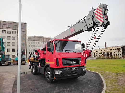 Автокран КС-45729А-C-02 4х2
