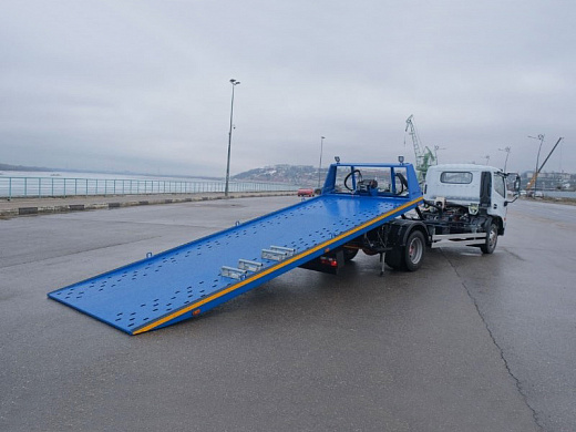 Эвакуатор DONGFENG С100M со сдвижной платформой 5,9 м