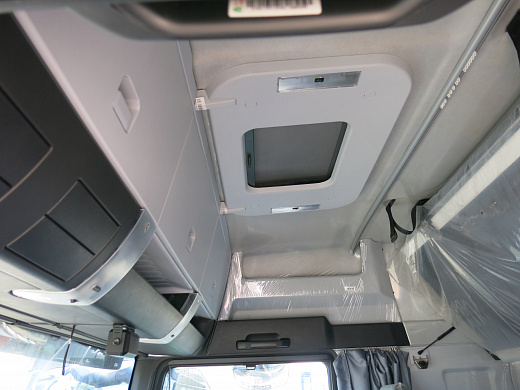 Седельный тягач SITRAK (ситрак) C7H  4×2 ZZ4186V391HE