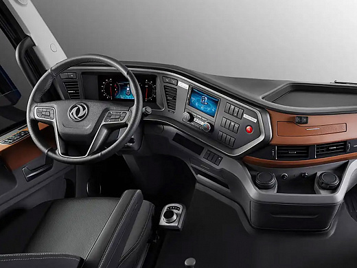 Тягач Dongfeng GX 4x2