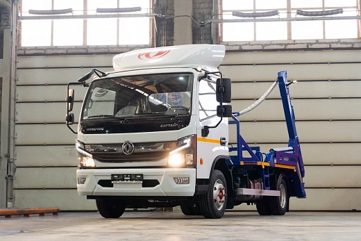 Портальный бункеровоз DONGFENG C120T 6 т