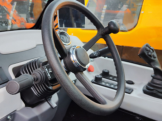 Телескопический погрузчик Lonking LGT4207